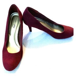 Comfort Plus by Predictions Burgundy Suede Heels